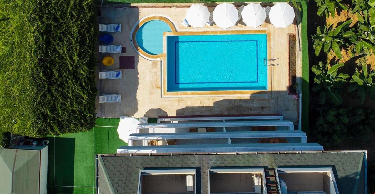 Azak Blue Otel Okurcalar Eksteriør bilde